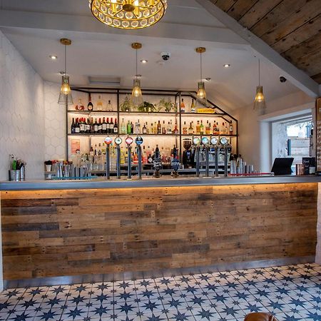 Hive Townhouse Hotel Aberaeron Eksteriør billede