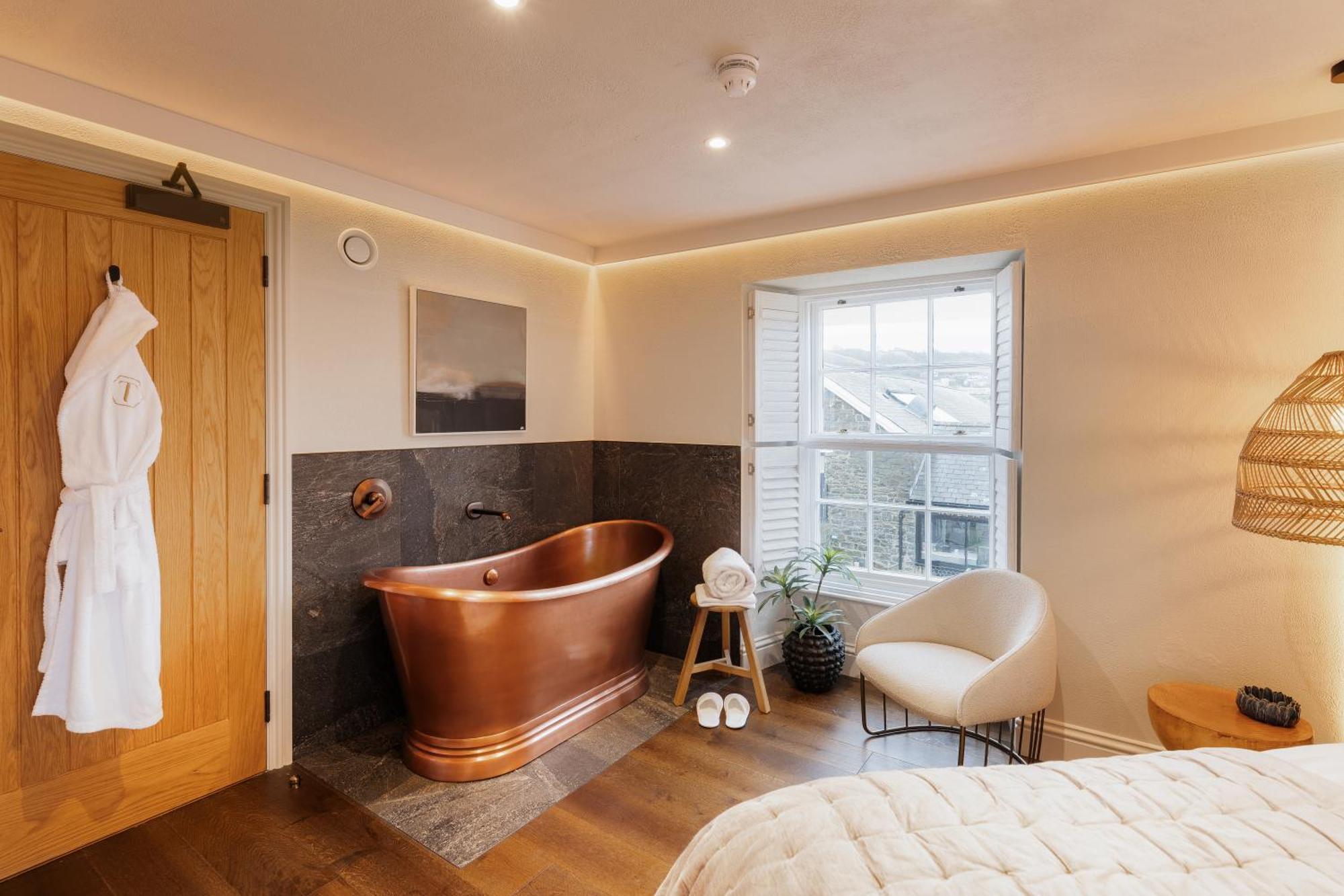 Hive Townhouse Hotel Aberaeron Eksteriør billede