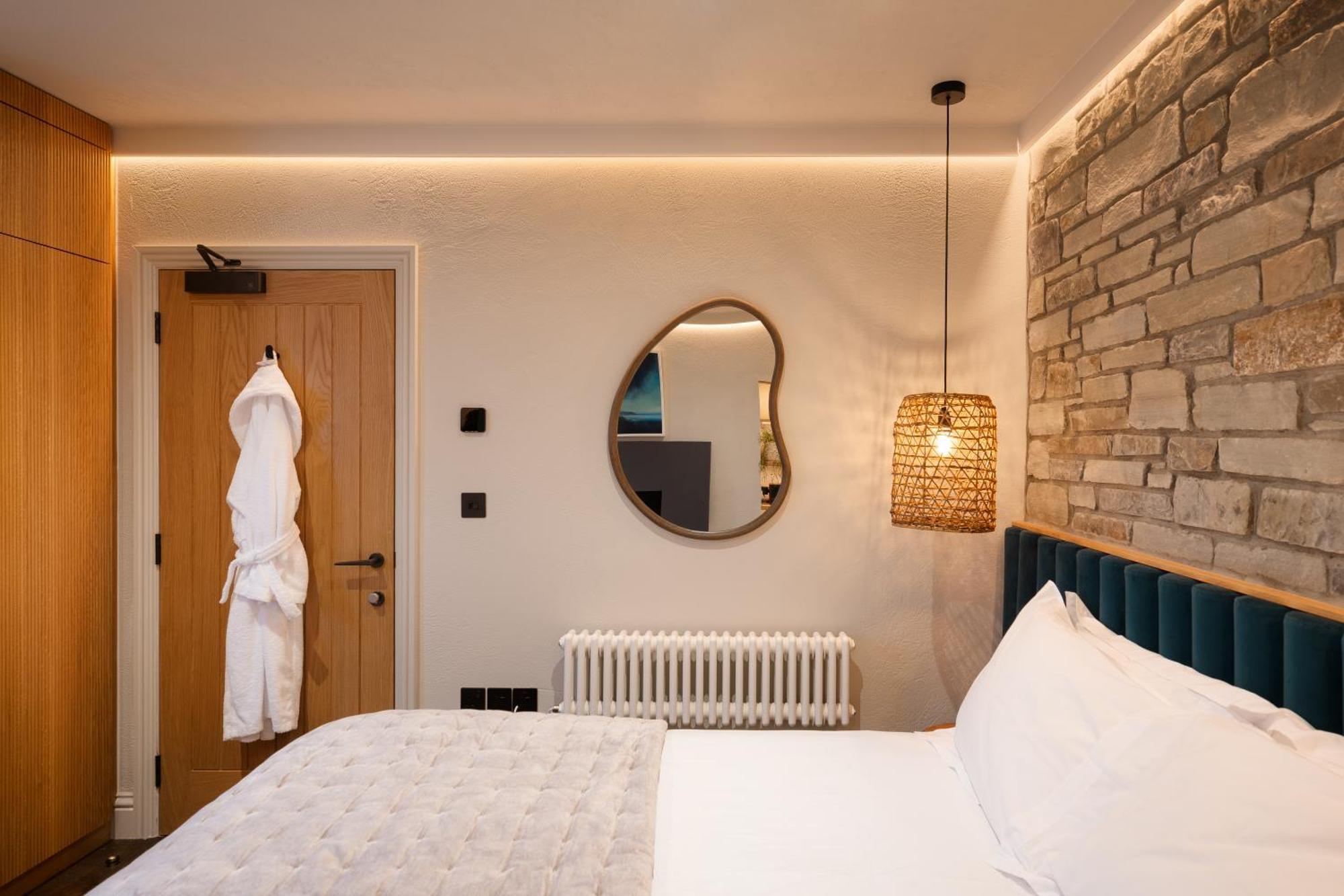 Hive Townhouse Hotel Aberaeron Eksteriør billede
