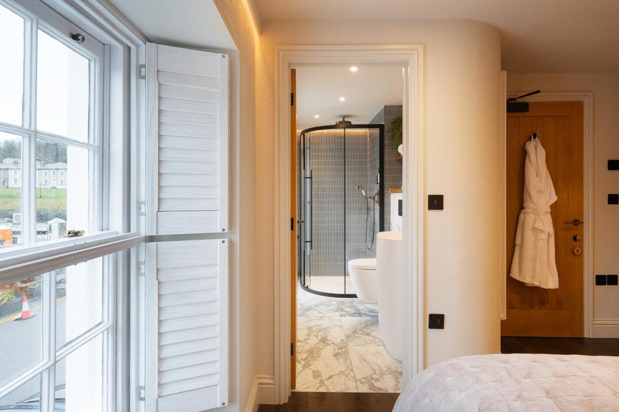 Hive Townhouse Hotel Aberaeron Eksteriør billede
