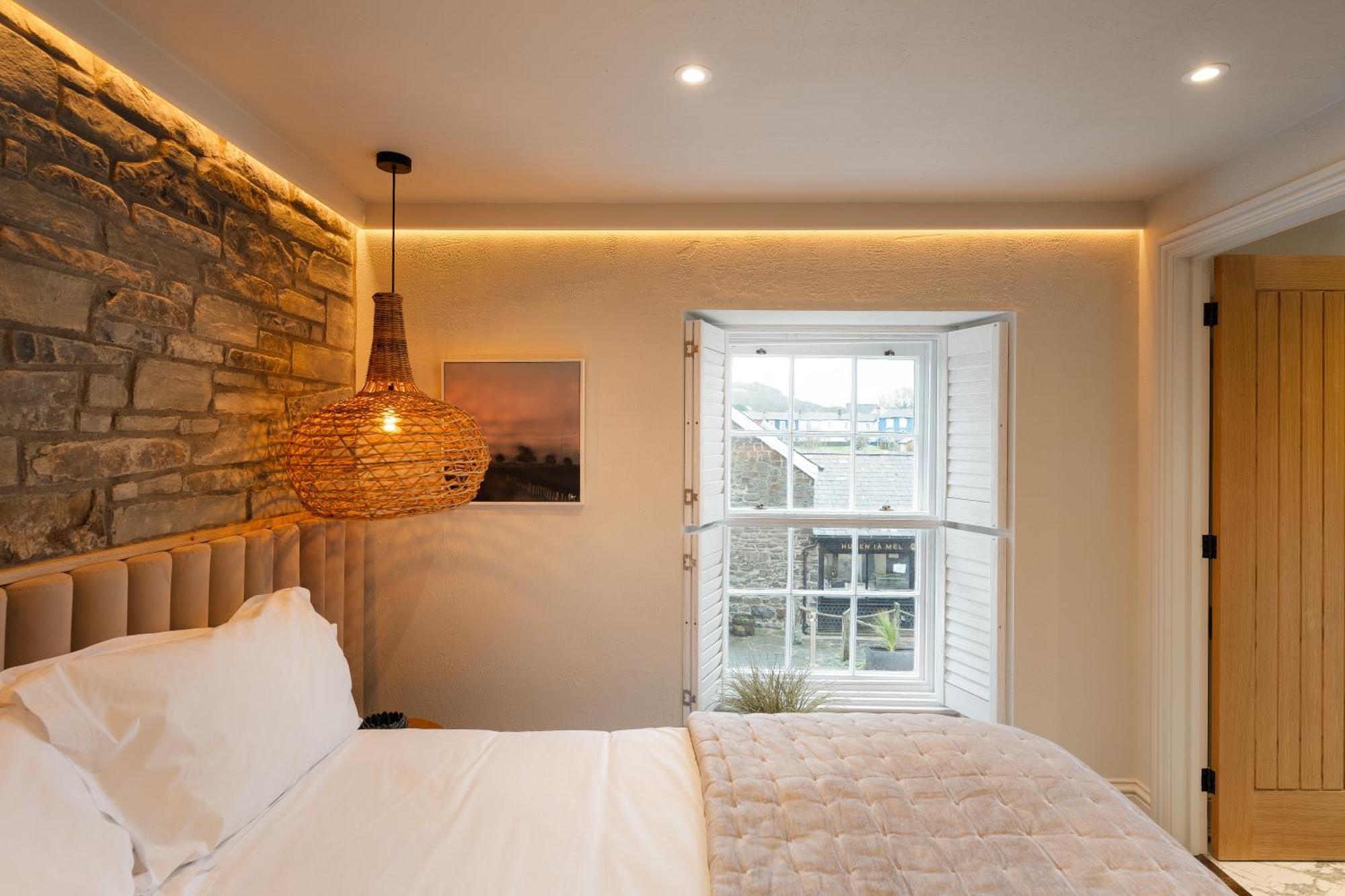 Hive Townhouse Hotel Aberaeron Eksteriør billede