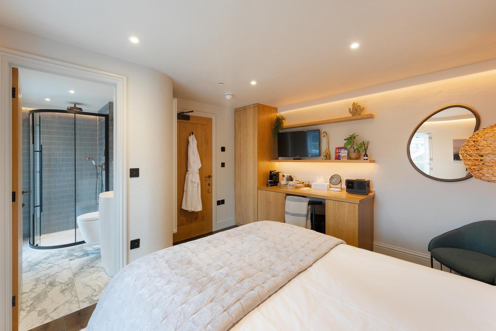 Hive Townhouse Hotel Aberaeron Eksteriør billede